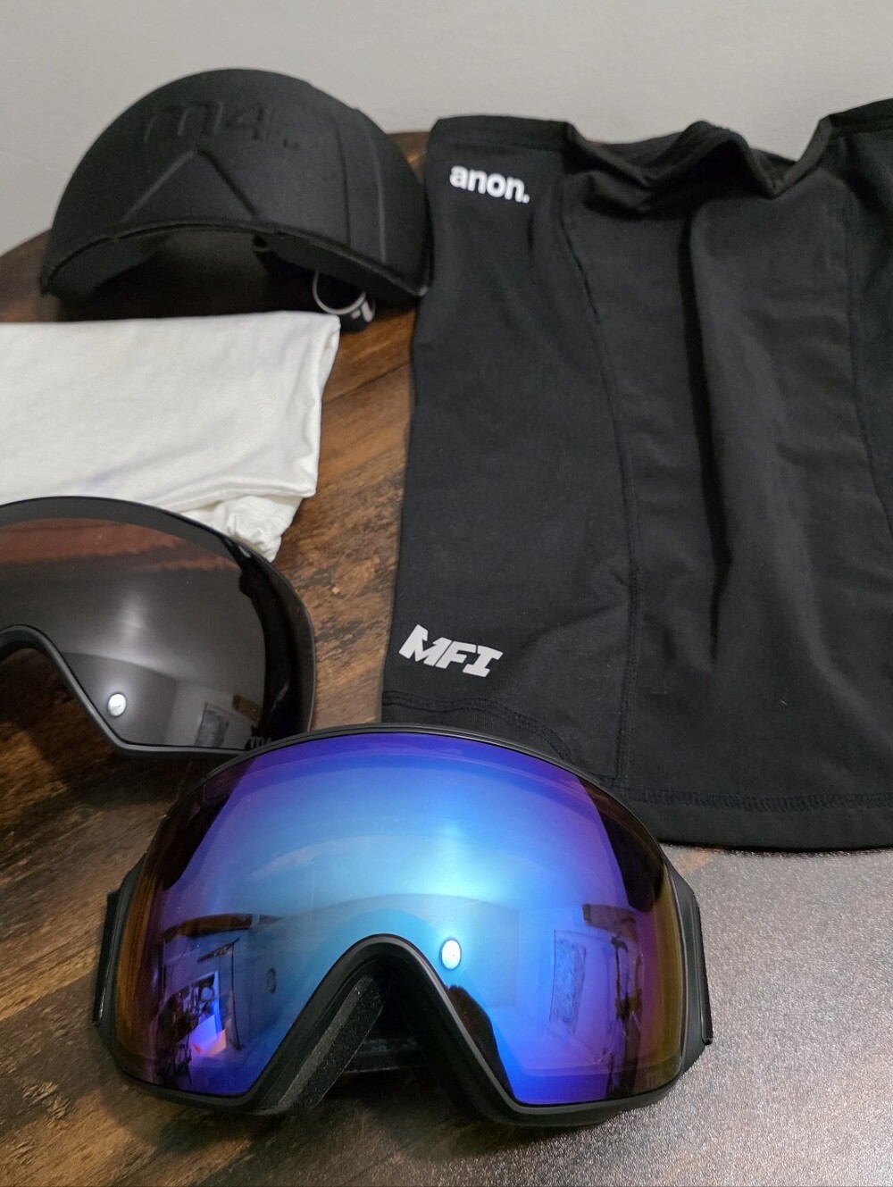 Anon M4 Magnetic Goggles Kit MFI Face Mask + 2 Lenses Ski & Snowboard + Cases